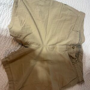 Izod Tan Men's Shorts
